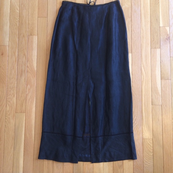 Ann Taylor Linen Set - Picture 4 of 8